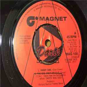 Darts - Daddy Cool / The Girl Can't Help It