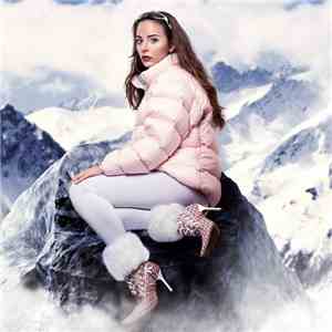 Hannah Diamond - Make Believe