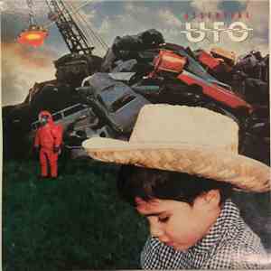 UFO  - Essential