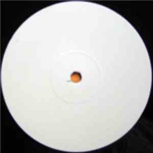 Tammye Brandt - Baby Loves Me / Plastic People