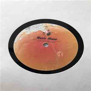 Bass Master Warriors, Conquering Lion - Untitled / Callin'