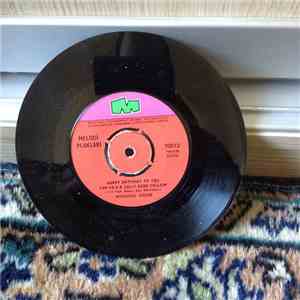 Don Charles Presents The Singing Dogs - My Bonnie Is Over The Ocean