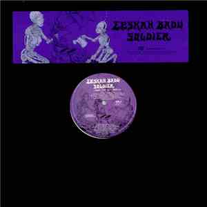Erykah Badu - Soldier