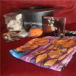 Helloween - Rabbit Don't Come Easy