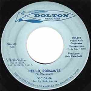 Vic Dana - Little Altar Boy / Hello, Roommate